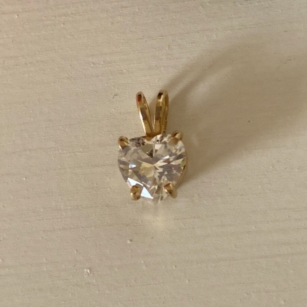 Diamond Nexus Solid 14K Solid Yellow Gold 1.71 carat Heart Pendent